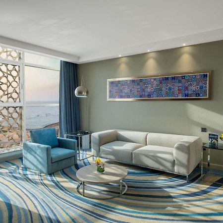 Radisson Blu Hotel, Jeddah Corniche Exterior photo A living room at the Jumeirah Atlantis